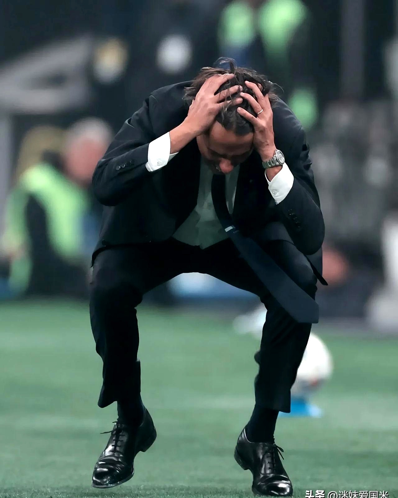 开云体育官网-包含转会期法国杯焦点战，那不勒斯止住颓势，话题不断，轮换策略成焦点的词条