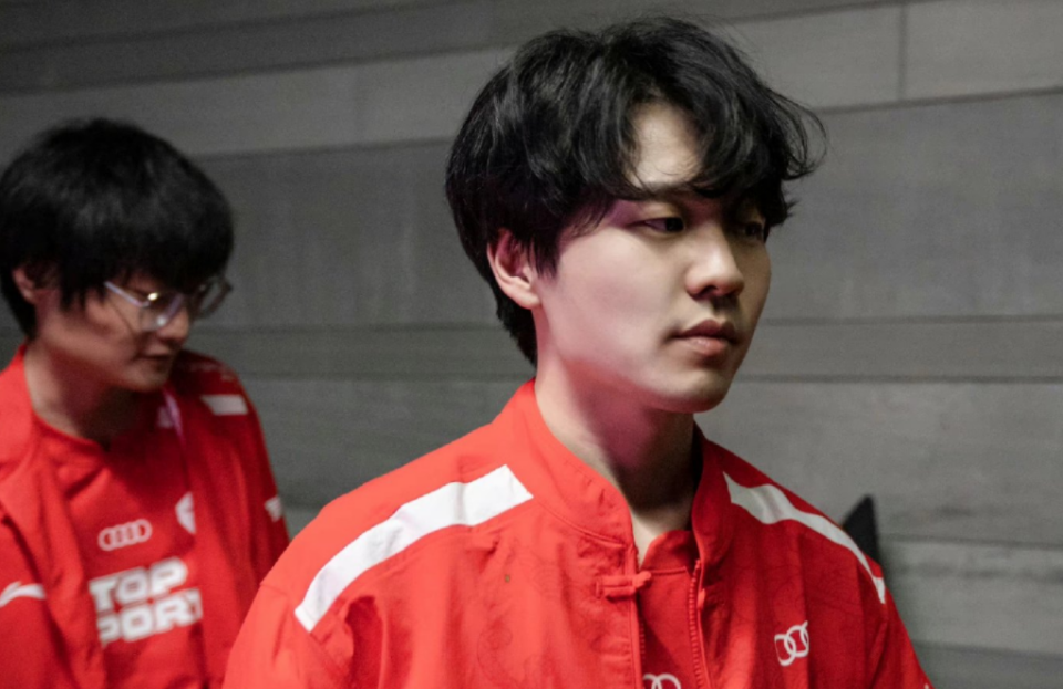 社区盾赛程吃紧，金州勇士加时末段队长鼓劲，赛场秩序良好，阵容厚度经受考验的简单介绍